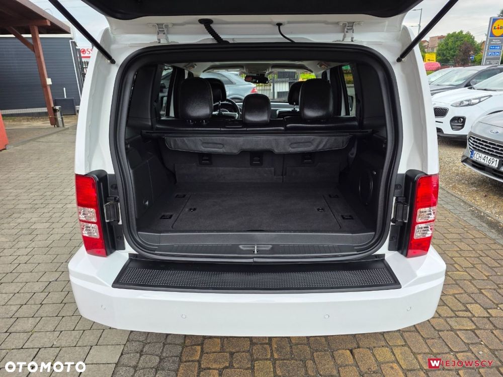 Jeep Cherokee - 13