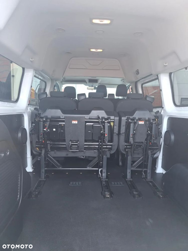 Ford Transit Custom - 19