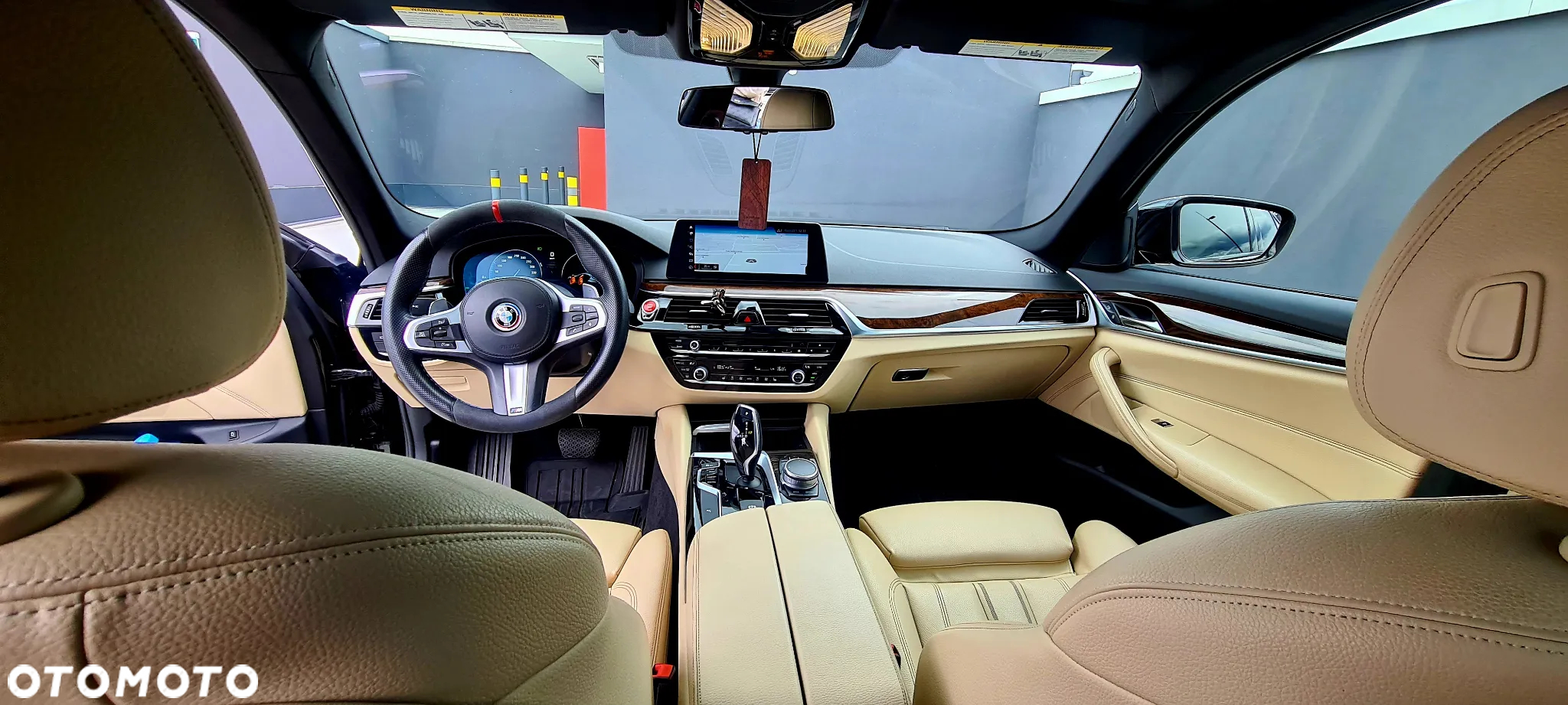BMW Seria 5 530i xDrive M Sport sport - 14