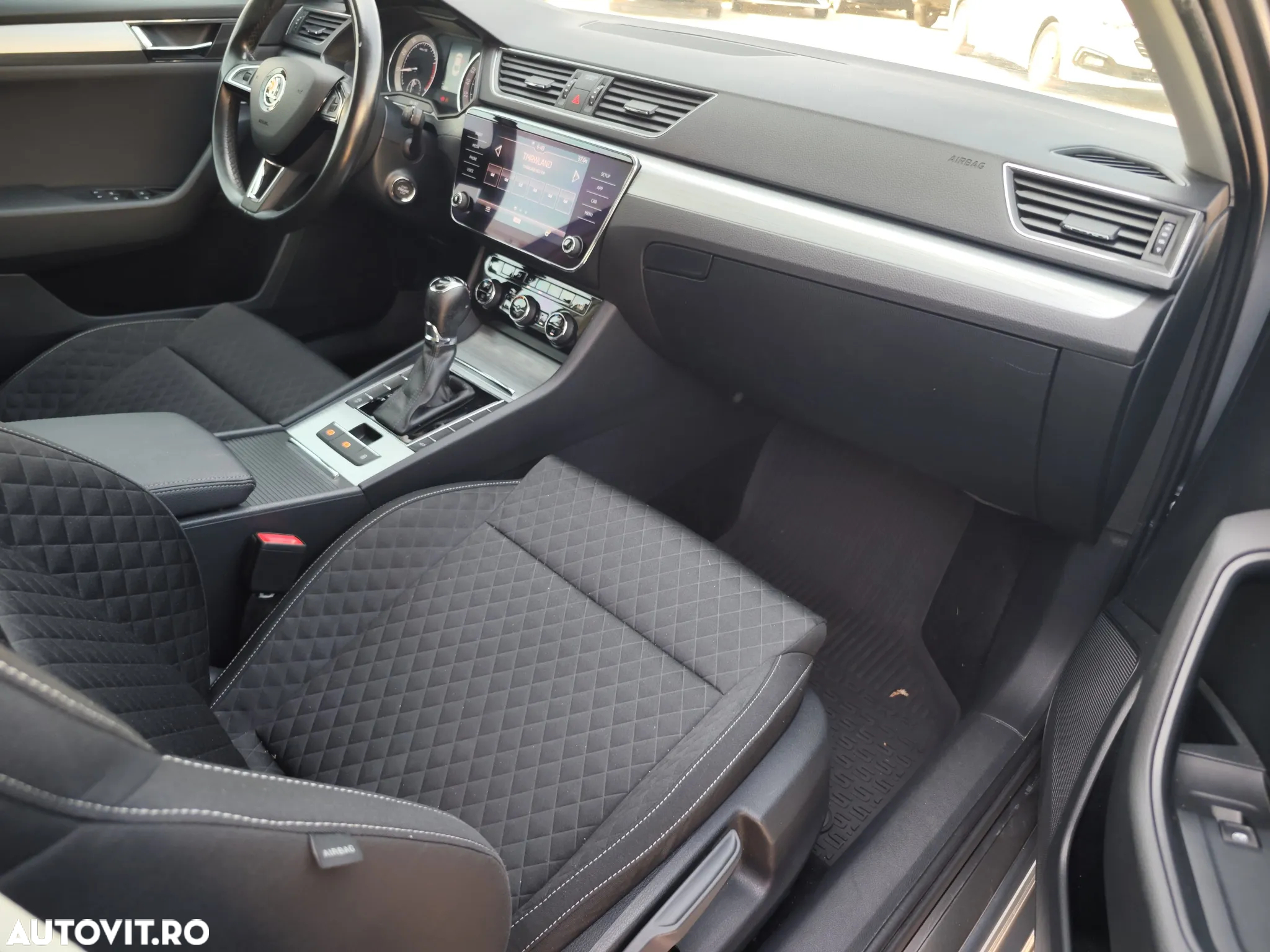 Skoda Superb 1.5 TSI DSG Ambition - 16