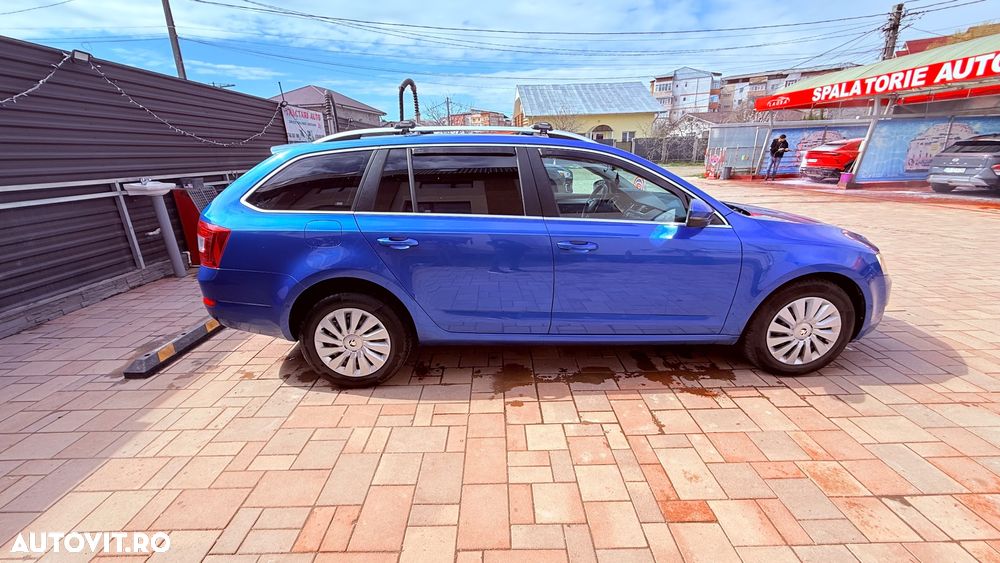Skoda Octavia 1.6 TDI Style - 5