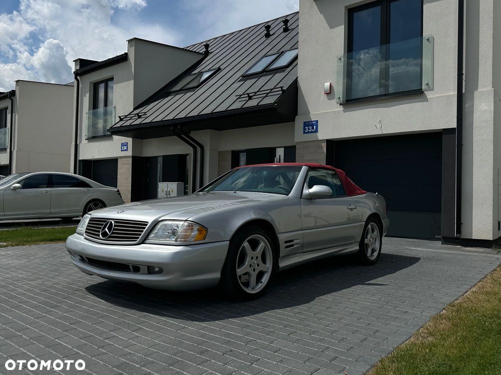 Mercedes-Benz SL - 16