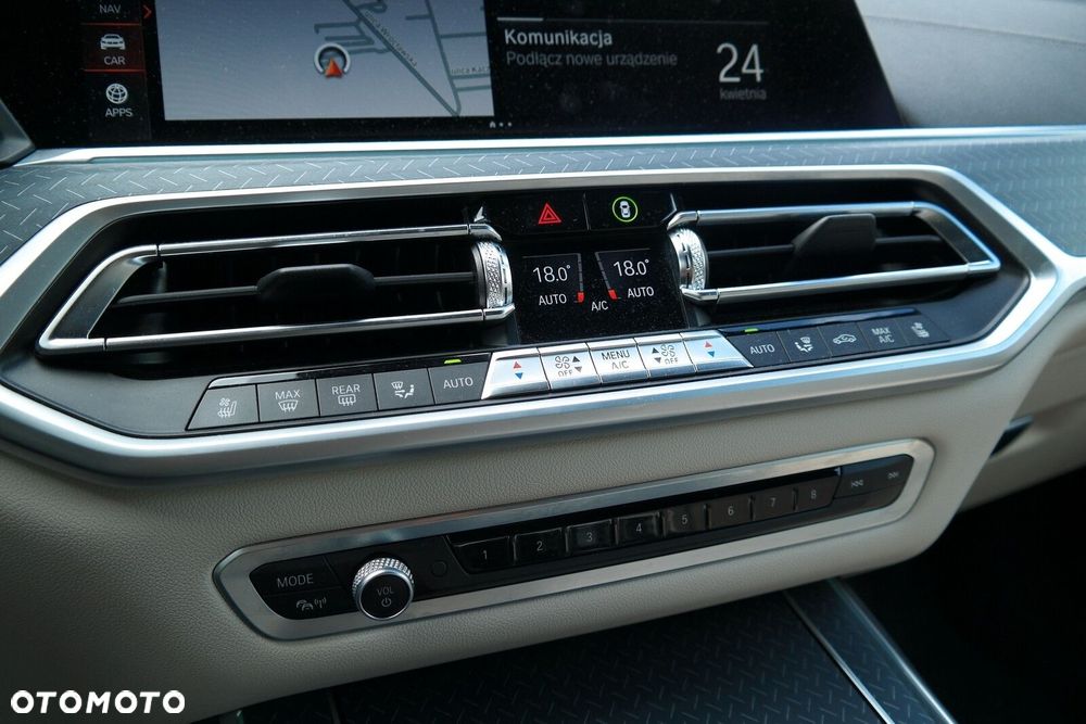 BMW X7 - 23