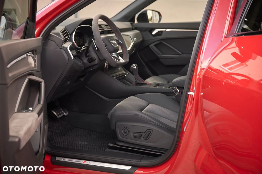 Audi RS Q3 - 26