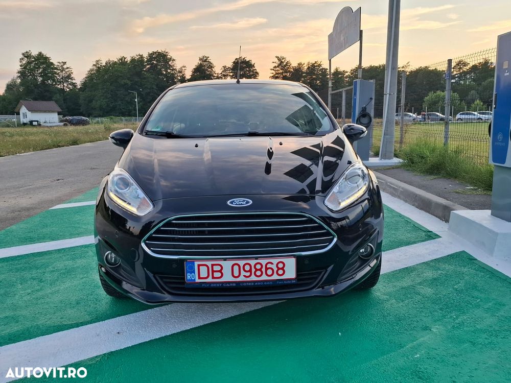 Ford Fiesta 1.0 EcoBoost S&S TITANIUM - 2