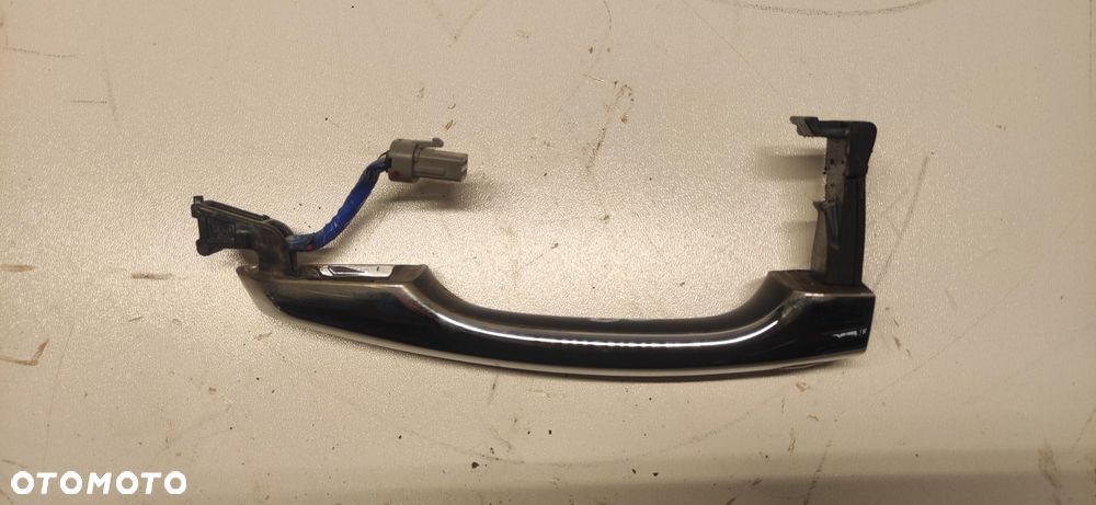 HYUNDAI I30 III KLAMKA PRAWA PRZÓD PRZEDNIA CHROM KEYLESS GO 17-24 - 2