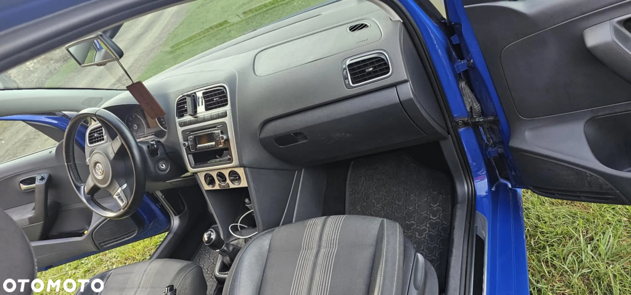 Volkswagen Polo - 13