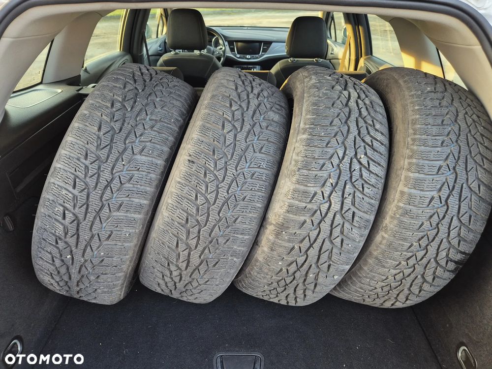 Opel Astra 1.6 CDTI Sport - 15