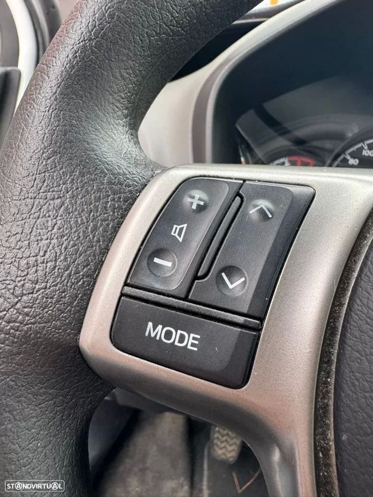 Toyota yaris bizz (nlp 1.0 vvt-i 1.0) - 7