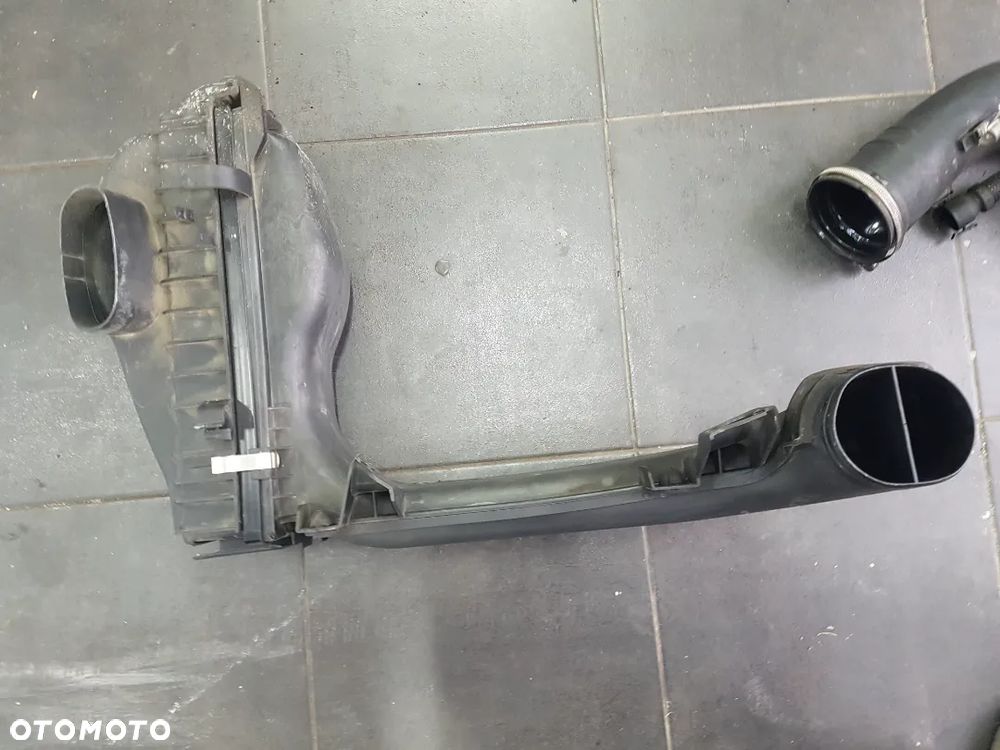 Obudowa filtra powietrza 3.0d bmw f30 f31 f32 f36 f10 f11 f06 f12 f15 f02 - 3