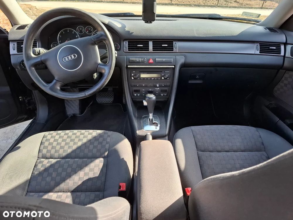 Audi A6 Avant 2.4 Multitronic - 5