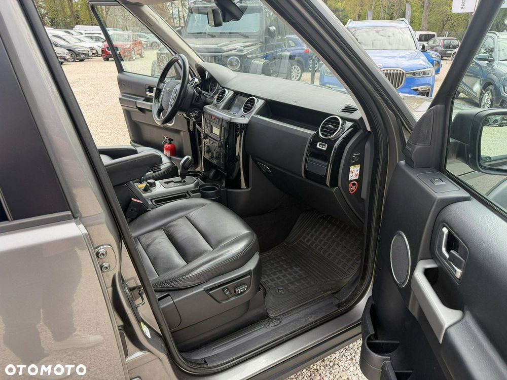 Land Rover Discovery 2.7D V6 HSE - 12