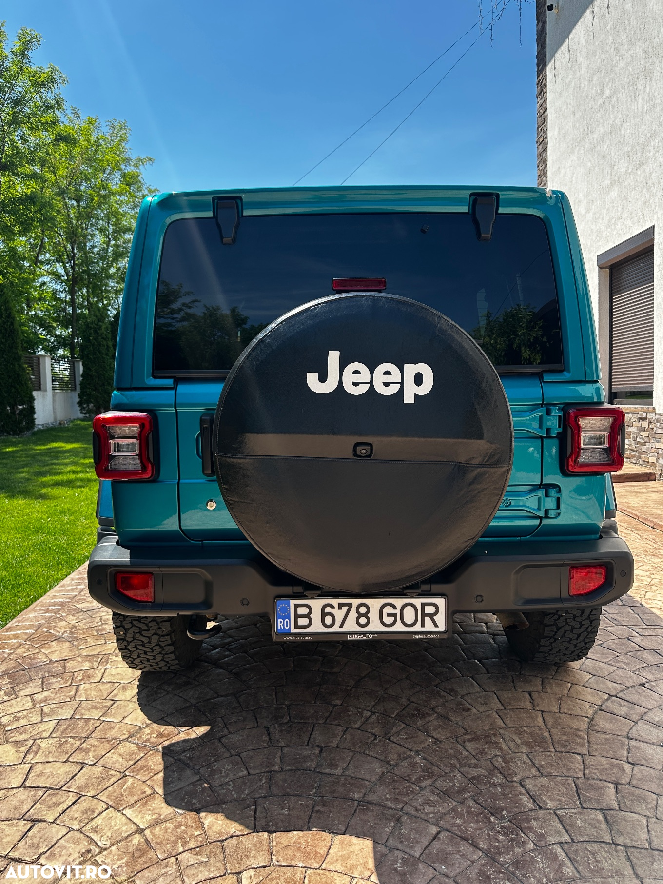 Jeep Wrangler Unlimited 2.0 Turbo AT8 Sahara - 2