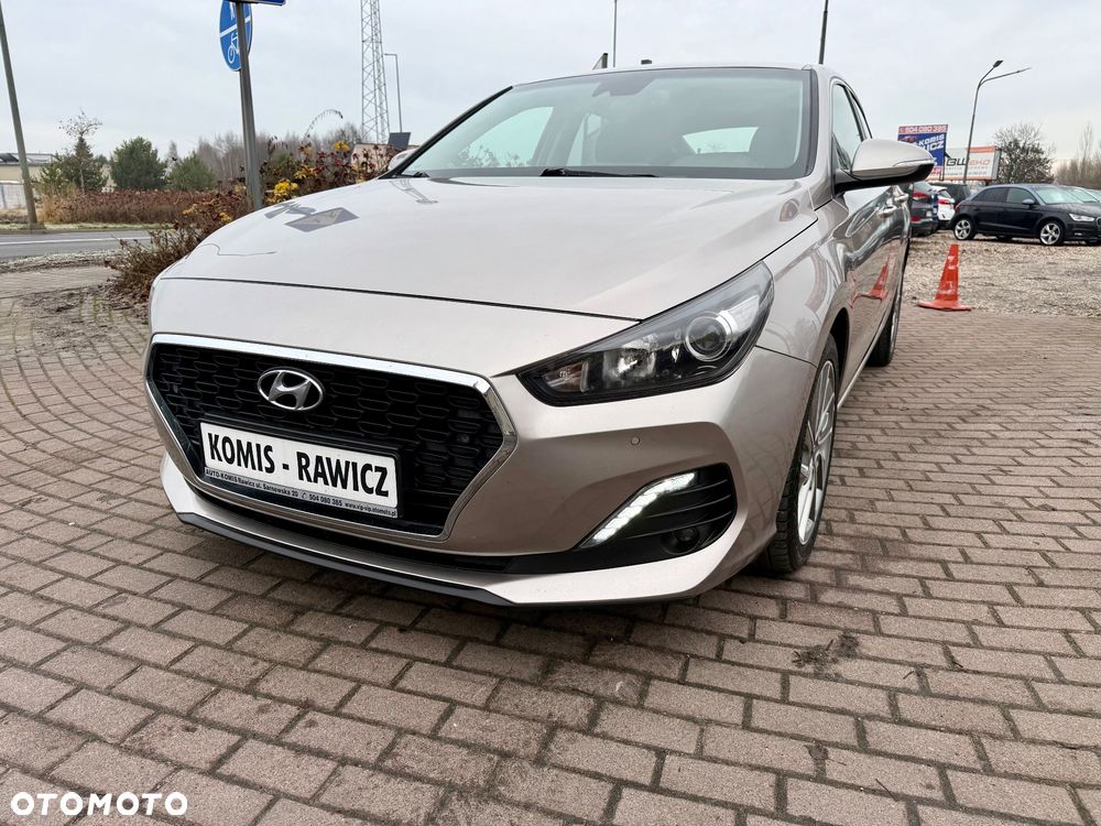 Hyundai i30 1.4 T-GDI Premiere Style - 18
