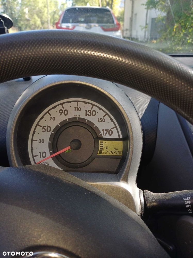 Toyota Aygo - 2