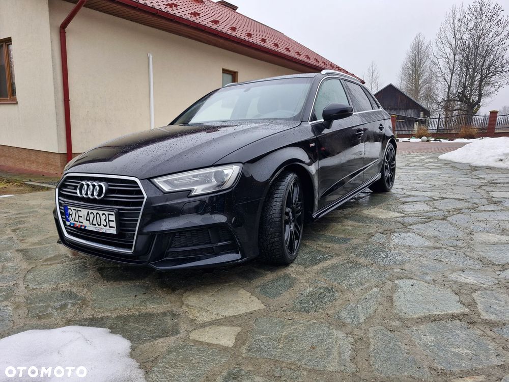 Audi A3 Sportback 2.0 TDI (clean diesel) quattro S tronic S line Sportpaket - 9