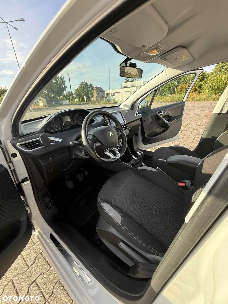 Peugeot 208 1.2 VTi Active - 8