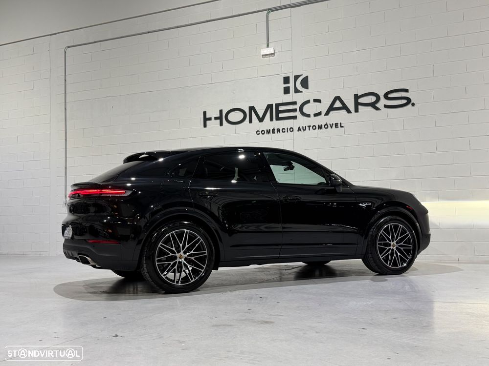 Porsche Cayenne Coupé E-Hybrid - 11