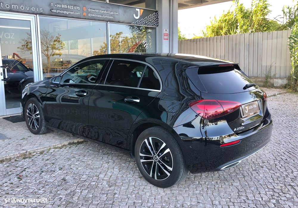 Mercedes-Benz A 250 e - 15