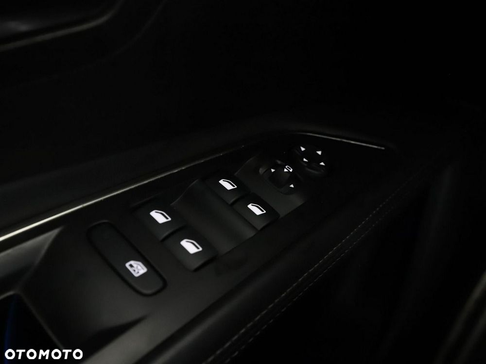 Peugeot 5008 BlueHDi 180 EAT6 GT - 38