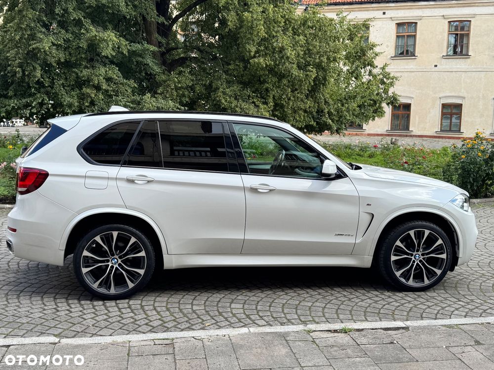 BMW X5 xDrive25d - 14