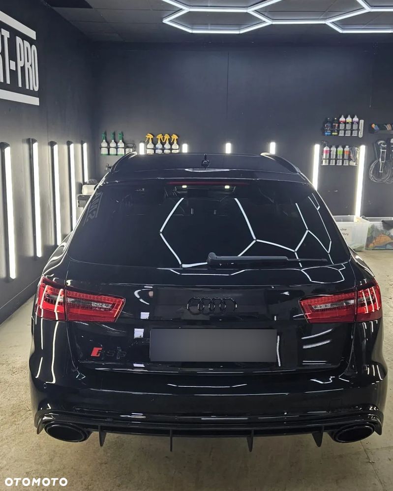Audi RS6 Avant - 6