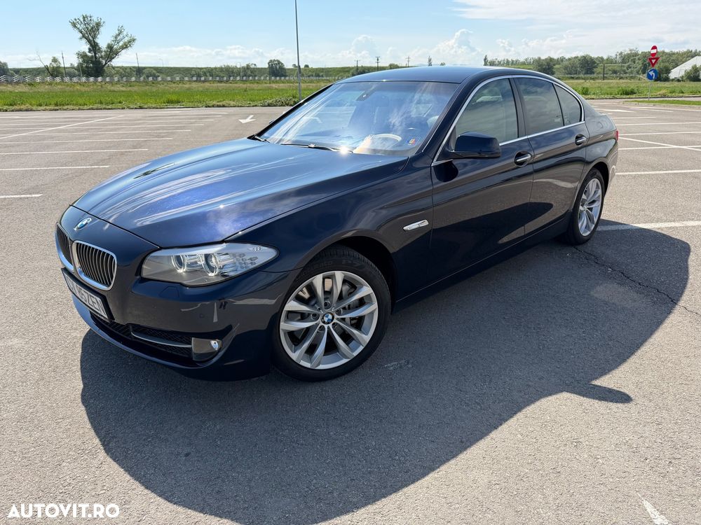 BMW Seria 5 525d xDrive AT - 1