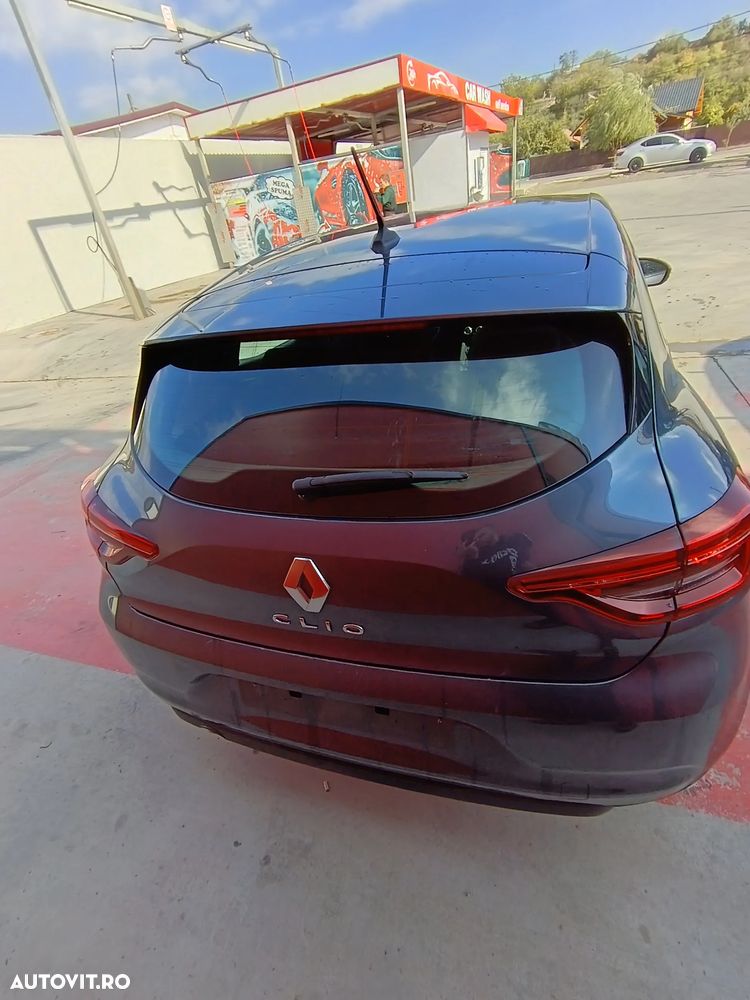 Dezmembram Renault Clio 5 HAtback 2023 1.0tce H4D 740 - 5