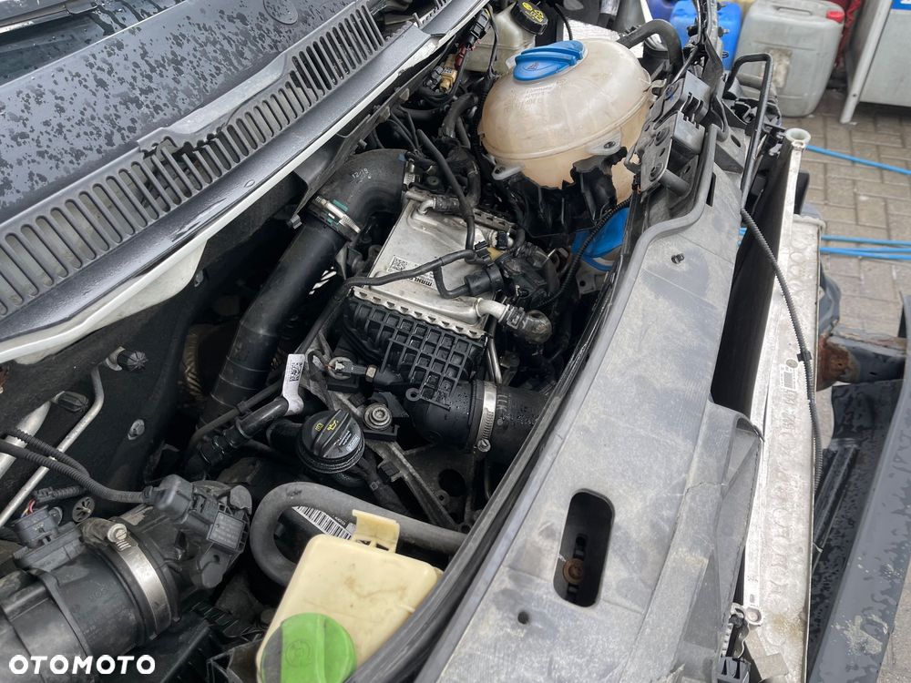 Volkswagen Transporter - 15