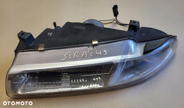 LAMPA REFLEKTOR LEWY PRZEDNI NFL CHRYSLER STRATUS OE EU