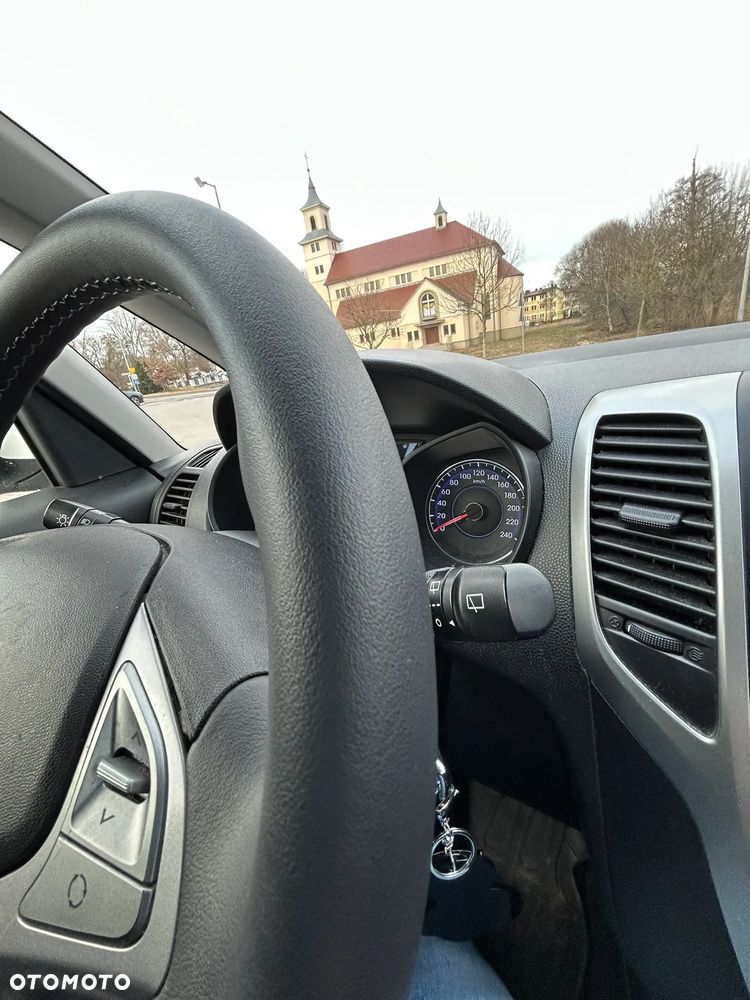 Hyundai ix20 1.4 Classic + - 14