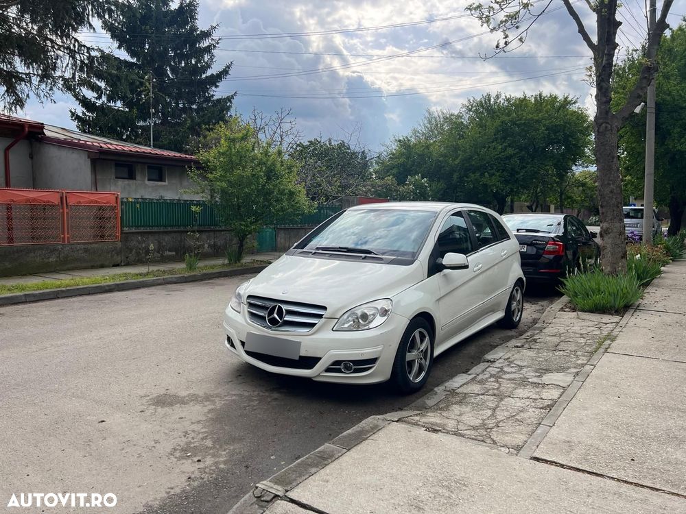 MERCEDES-BENZ B-Class 2010 — imagine 4