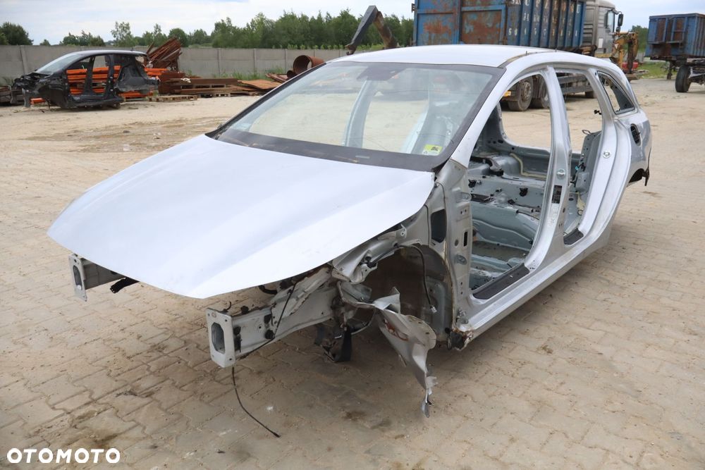 BŁOTNIK ĆWIARTKA PRAWY TYŁ KIA CEED III - 5