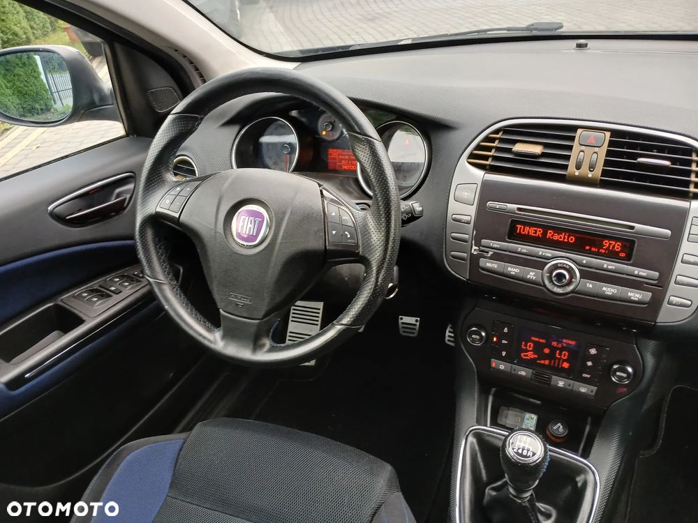 Fiat Bravo 1.9 Multijet 16V Sport - 25