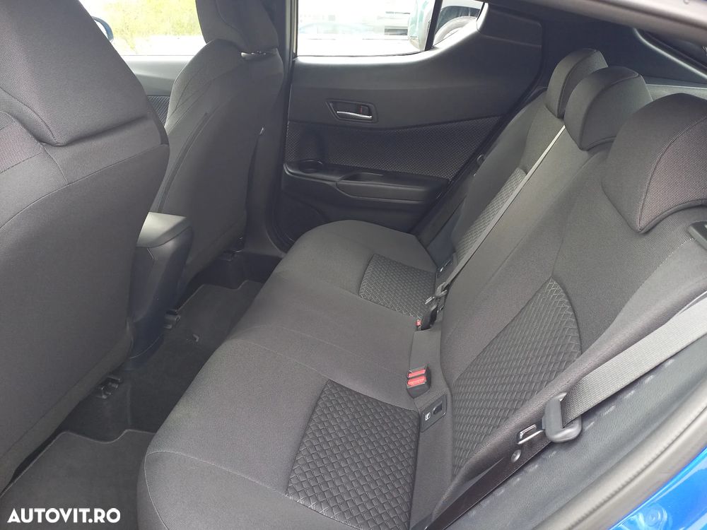 Toyota C-HR 1.8 HSD 122 CP 4x2 CVT Core - 9