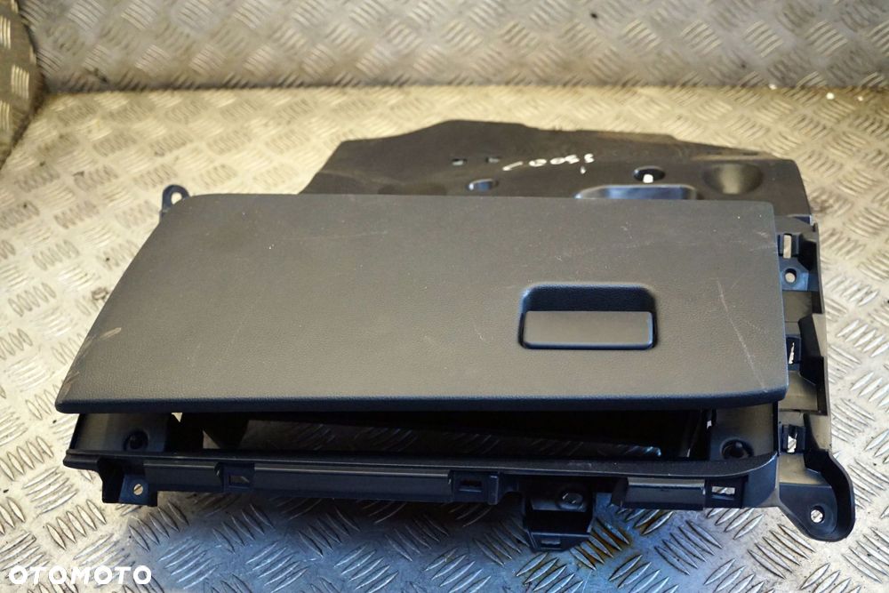 SCHOWEK PASAŻERA YARIS CROSS 55550-K0030-C0 55433-K0060-C0 TOYOTA 2020- - 1
