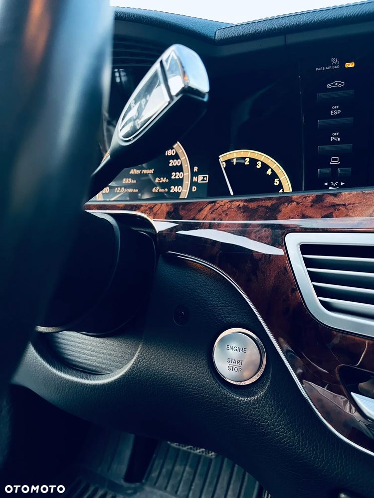 Mercedes-Benz Klasa S 500 L 7G-TRONIC - 32
