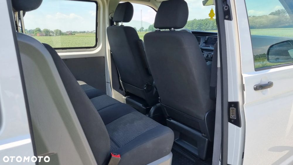 Volkswagen Transporter - 23