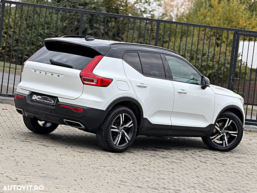 Volvo XC 40 D4 AWD Geartronic R-Design - 6