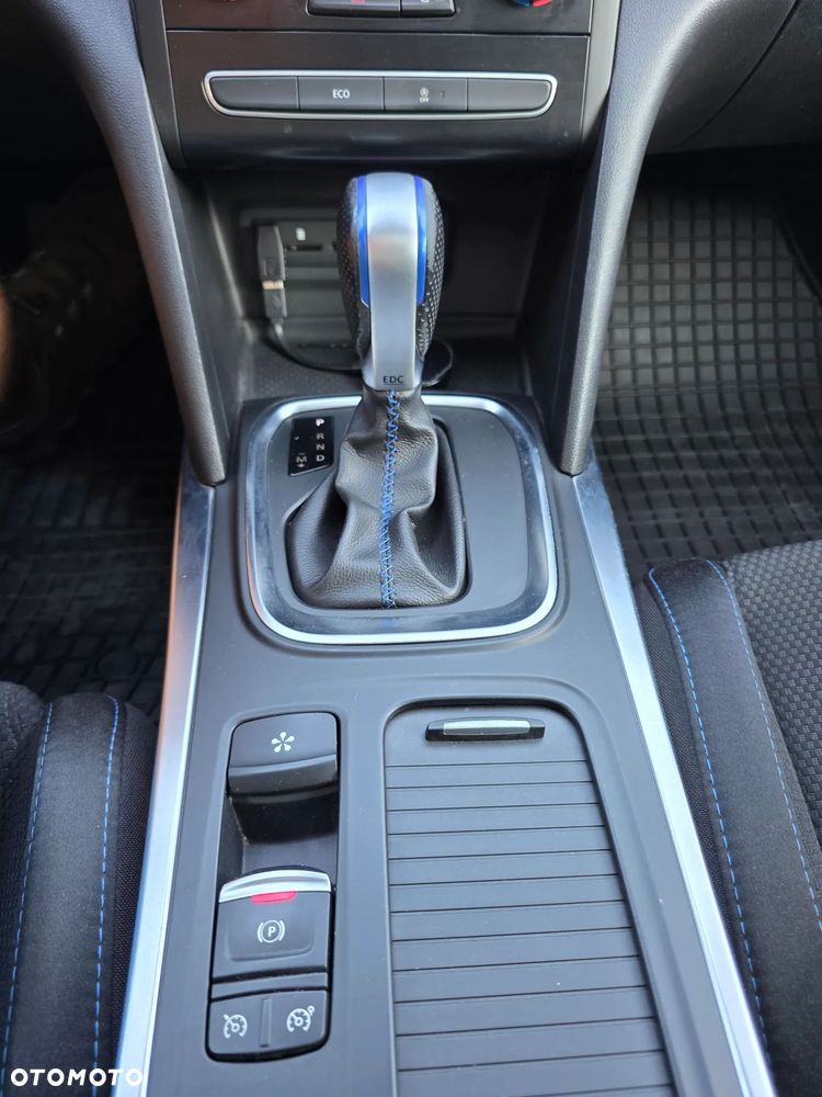 Renault Megane 1.6 dCi GT EDC - 29