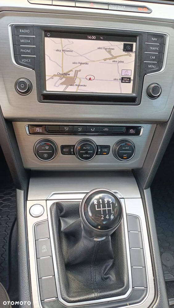 Volkswagen Passat 1.4 TSI BMT Trendline - 7