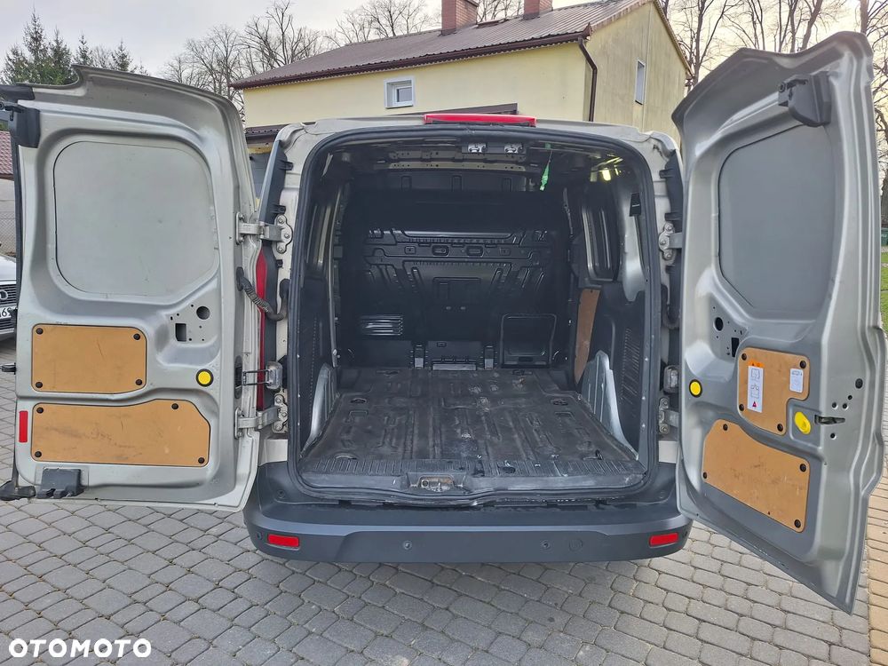 Ford Transit Connect - 15