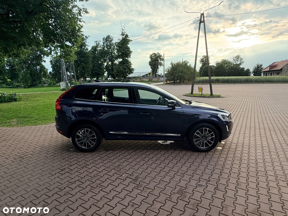 Volvo XC 60 D3 Momentum - 10