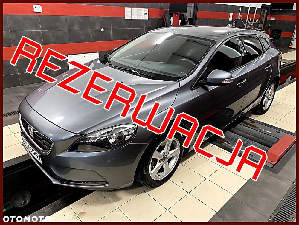 Volvo V40 D3 Summum - 1