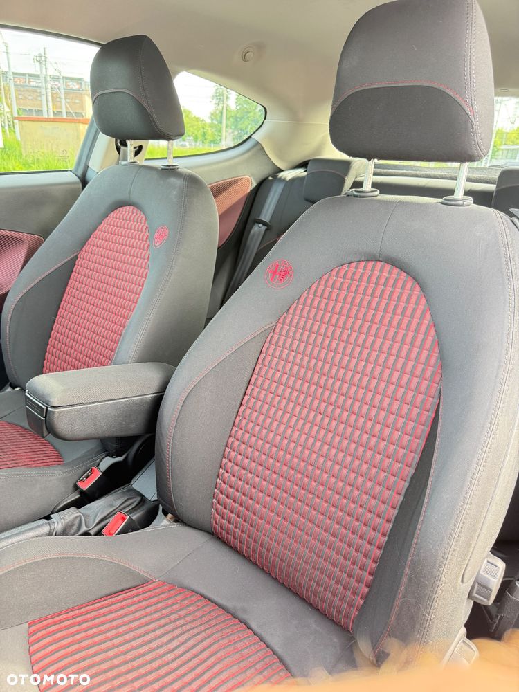 Alfa Romeo Mito 1.4 MultiAir Distinctive S&S - 11