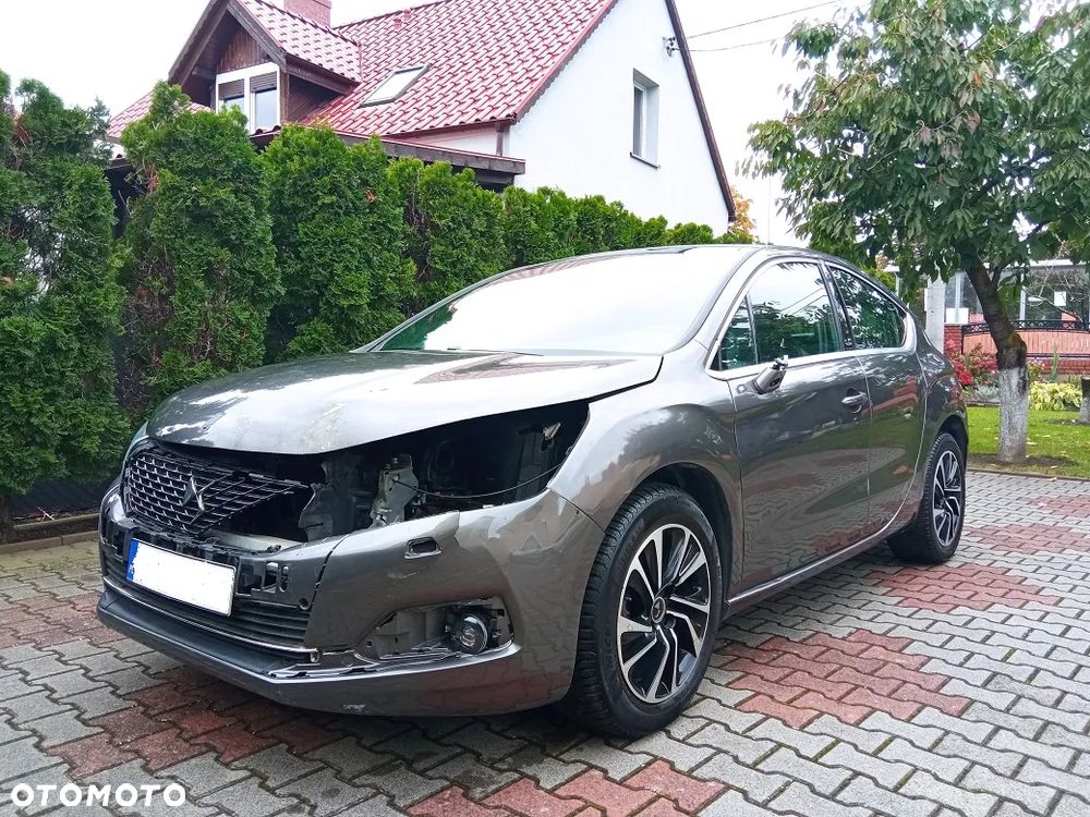DS Automobiles DS 4 - 7