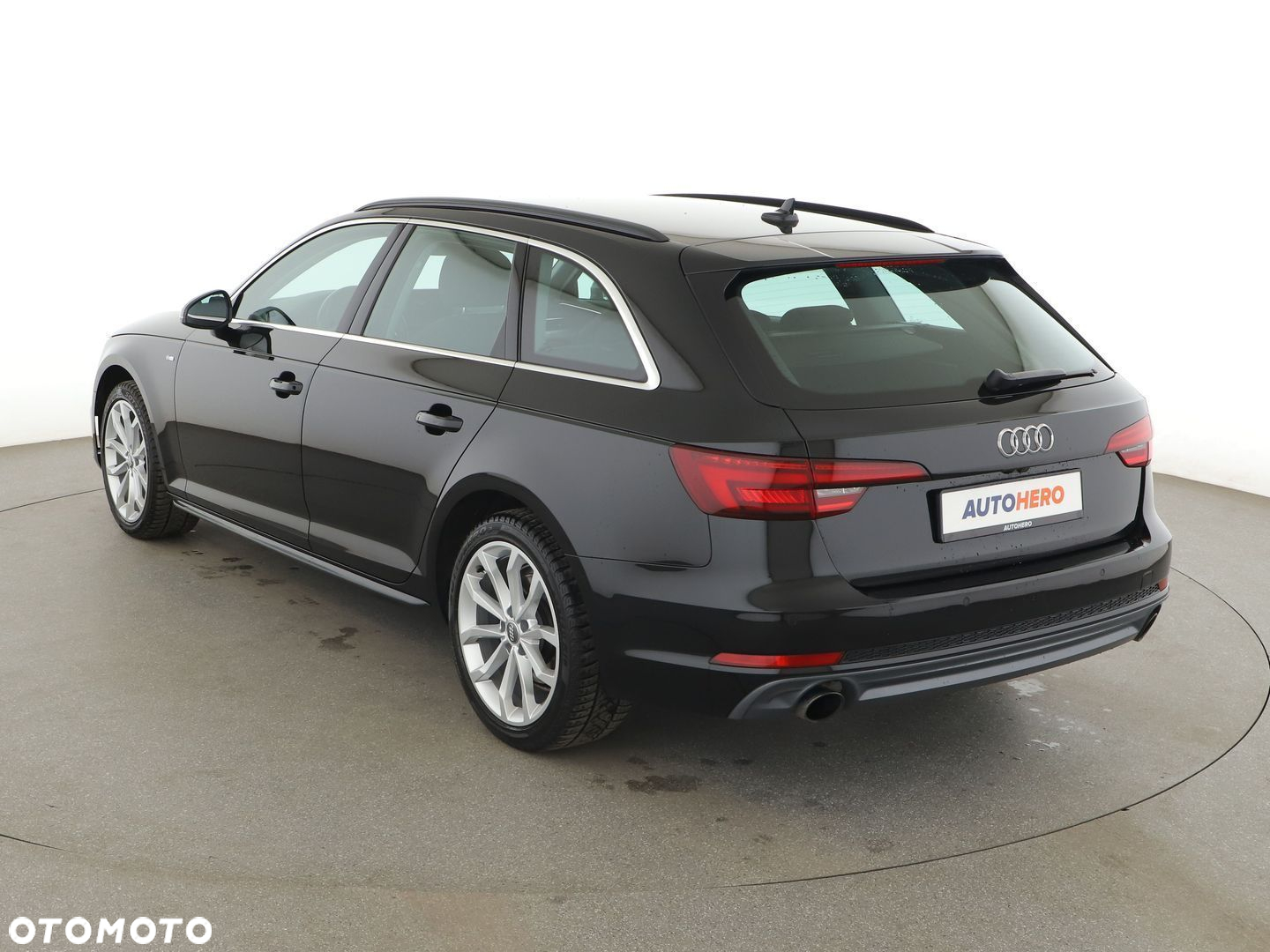 Audi A4 - 4