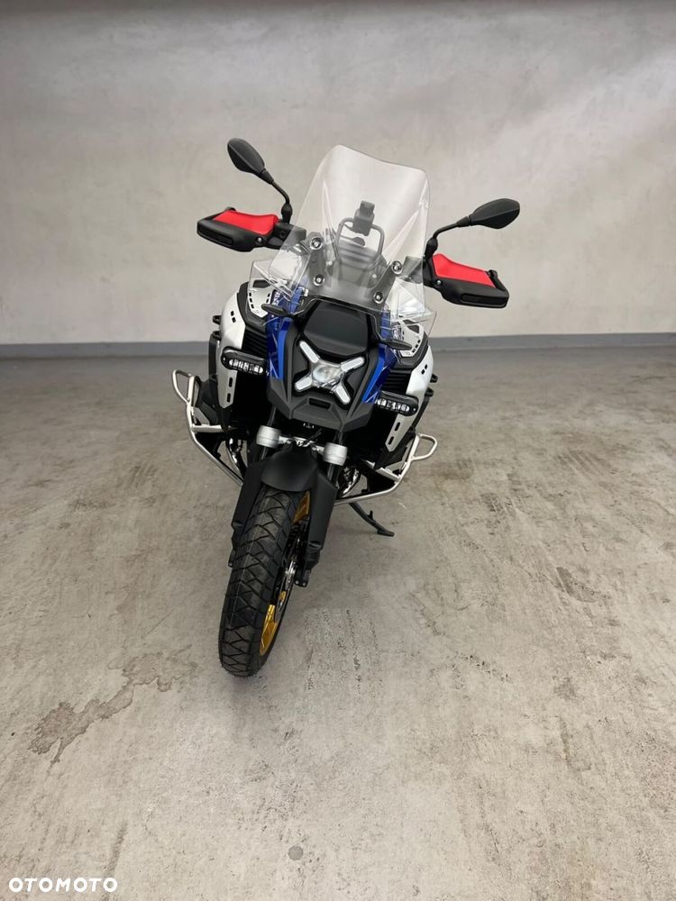 BMW R - 2