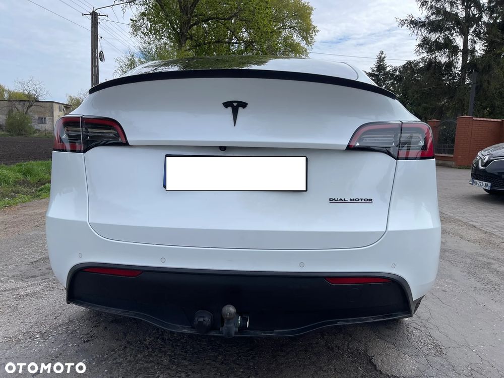 Tesla Model Y Long Range Dual Motor AWD - 40