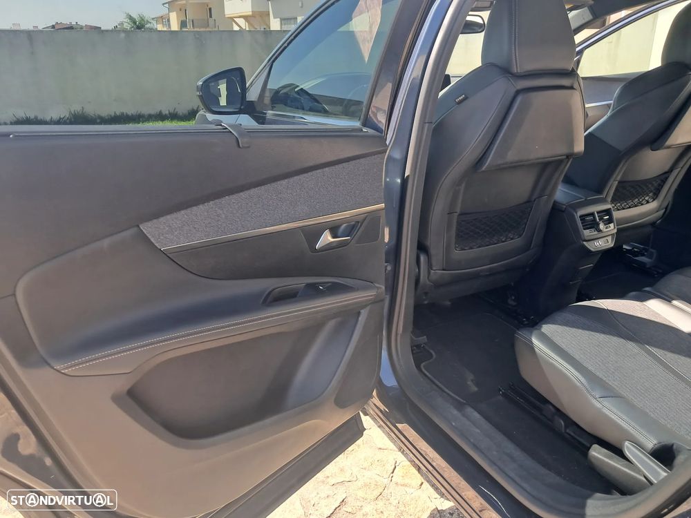 Peugeot 5008 1.5 BlueHDi GT Line EAT8 - 15